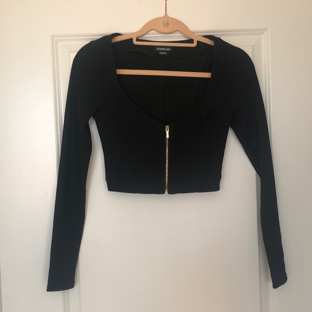 Bebe long sleeve crop top